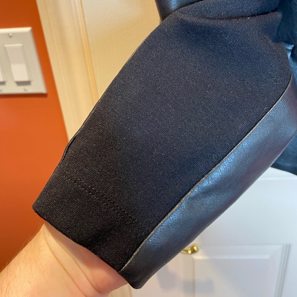 BCBG Cruz Faux Leather Blazer Jacket EUC - Picture 6 of 11